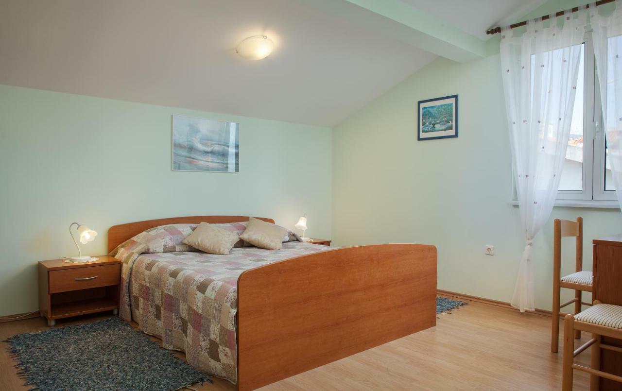 Apartments Cvjetni Dvori Makarska Exterior photo